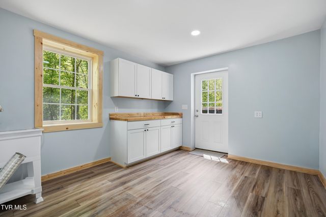 14722 Bull Run Road, Coeburn, VA 24230