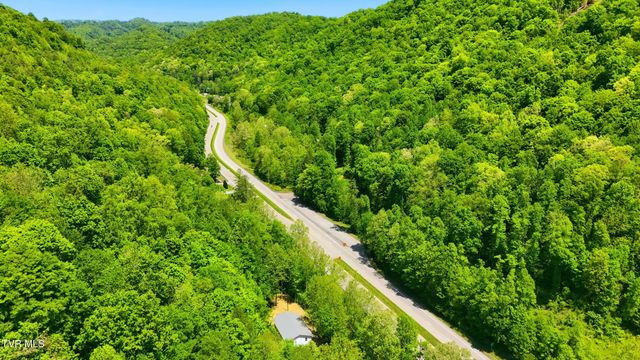 14722 Bull Run Road, Coeburn, VA 24230
