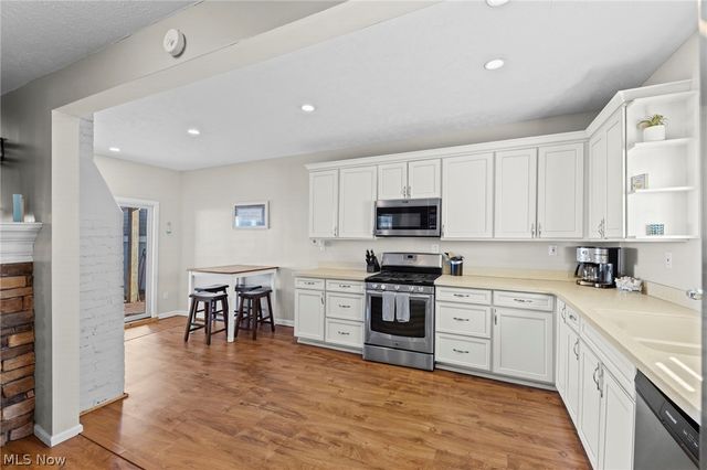 3708 Edgewater Drive, Vermilion, OH 44089