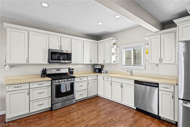 3708 Edgewater Drive, Vermilion, OH 44089