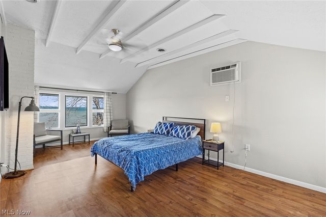 3708 Edgewater Drive, Vermilion, OH 44089