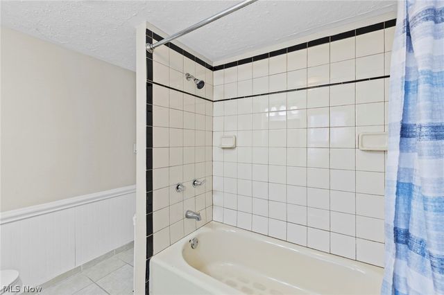 3708 Edgewater Drive, Vermilion, OH 44089