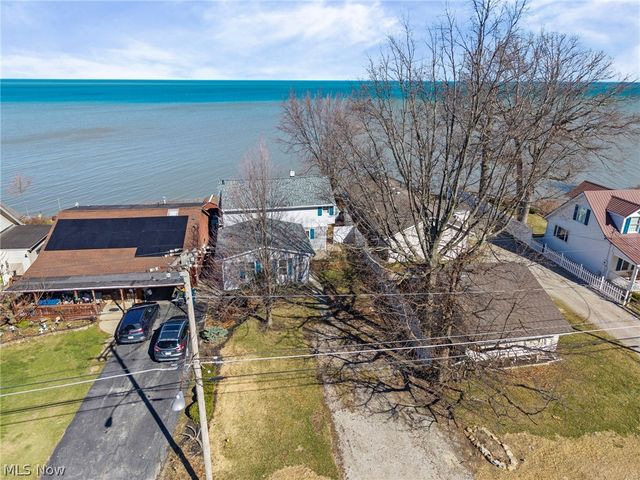 3708 Edgewater Drive, Vermilion, OH 44089