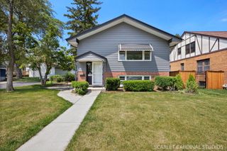 140 W Adams Street, Villa Park, IL 60181