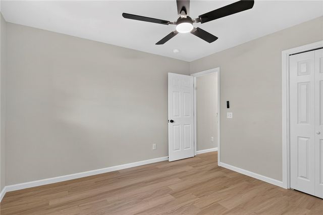 515 Oakwood Street, Lowell, AR 72745