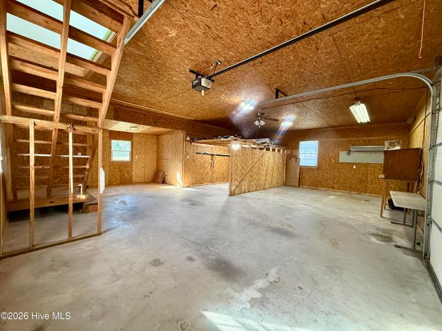 1020 Dixie Trail, Williamston, NC 27892