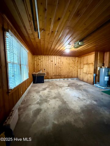 1020 Dixie Trail, Williamston, NC 27892