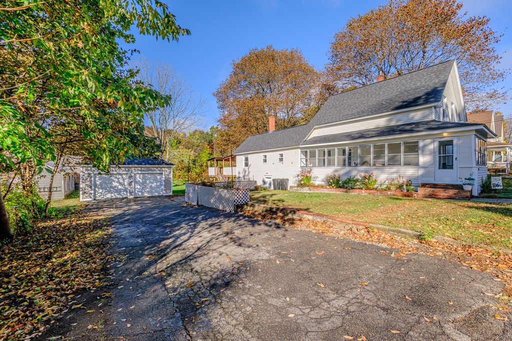 35 State Street, Sanford, ME 04073 — exterior