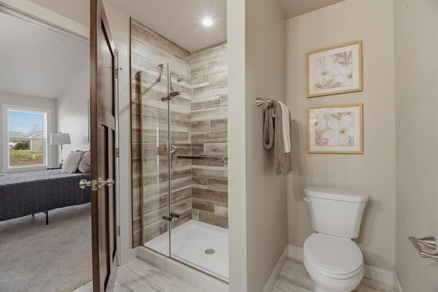 W7077 JACLYN LANE, Greenville, WI 54942