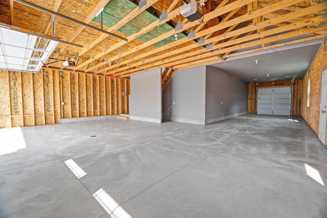 W7077 JACLYN LANE, Greenville, WI 54942