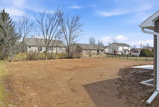 W7077 JACLYN LANE, Greenville, WI 54942