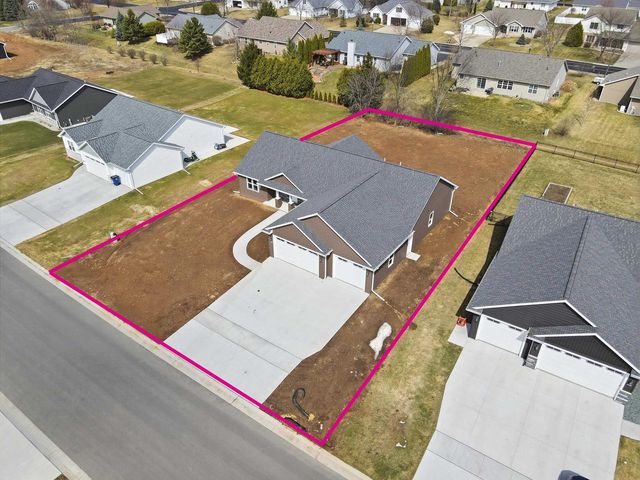 W7077 JACLYN LANE, Greenville, WI 54942