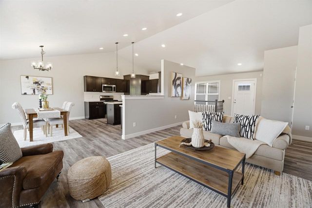 W7077 JACLYN LANE, Greenville, WI 54942