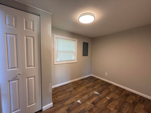839 N Kansas Expressway, Springfield, MO 65802