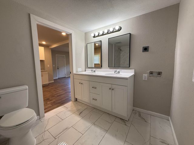 839 N Kansas Expressway, Springfield, MO 65802