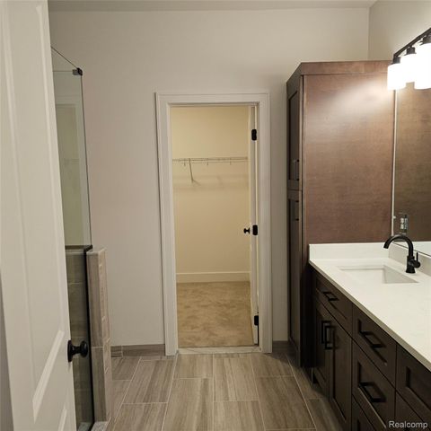 50606 MISTWOOD Drive, Macomb Township, MI 48042