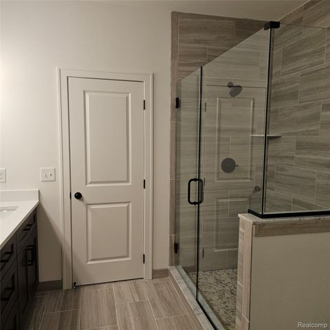 50606 MISTWOOD Drive, Macomb Township, MI 48042
