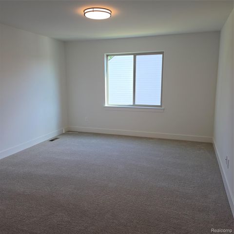 50606 MISTWOOD Drive, Macomb Township, MI 48042
