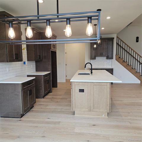 50606 MISTWOOD Drive, Macomb Township, MI 48042