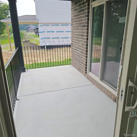 50606 MISTWOOD Drive, Macomb Township, MI 48042