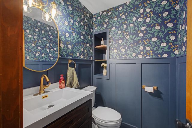 3024 Briaroak Road, Manhattan, KS 66502