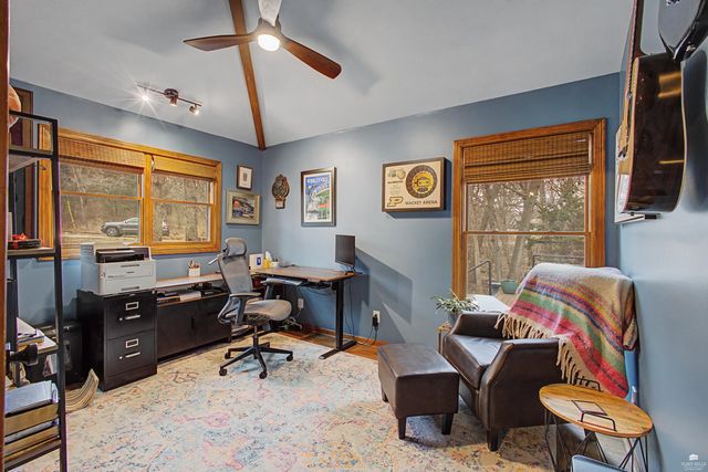 3024 Briaroak Road, Manhattan, KS 66502