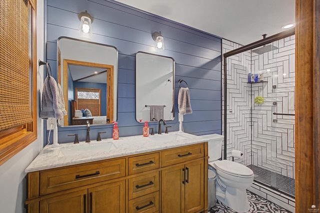 3024 Briaroak Road, Manhattan, KS 66502