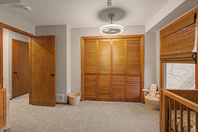 3024 Briaroak Road, Manhattan, KS 66502