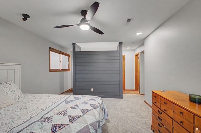 3024 Briaroak Road, Manhattan, KS 66502