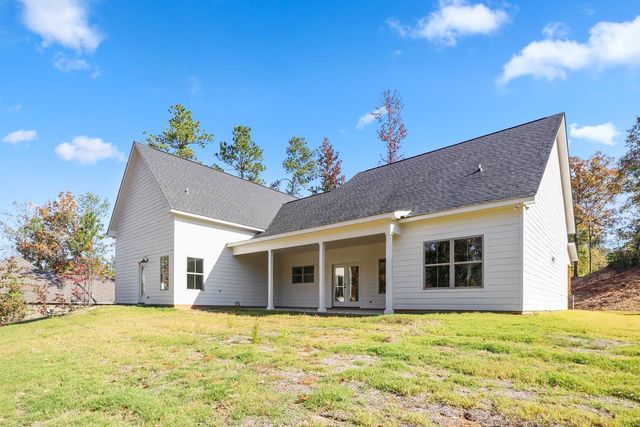 3067 Lee Road 0318, Smiths Station, AL 36877