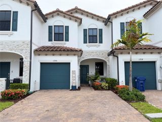 11936 SW 247th Ter ., Homestead, FL 33032