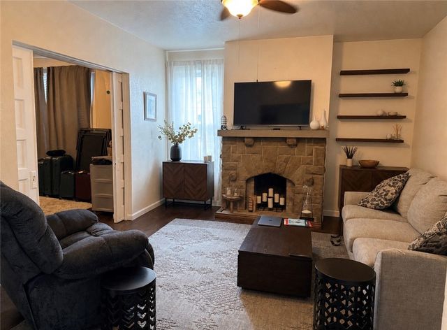 1000 6th Street, Beaver, PA 15009