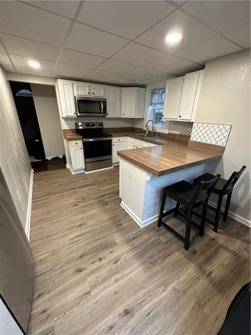1000 6th Street, Beaver, PA 15009