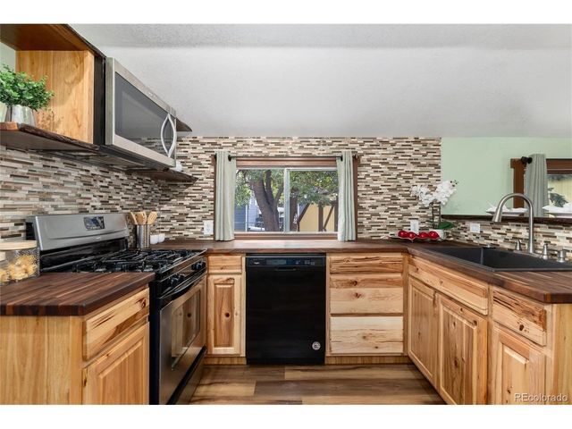 3 S Irving St, Denver, CO 80219