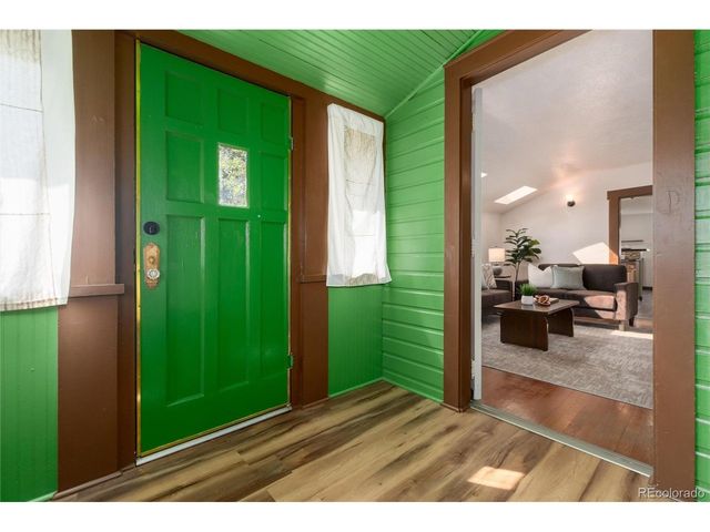 3 S Irving St, Denver, CO 80219