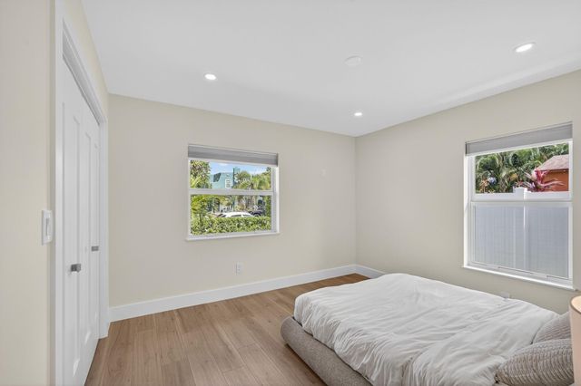 520 36th Street, West Palm Beach, FL 33407