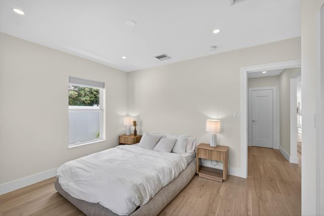 520 36th Street, West Palm Beach, FL 33407