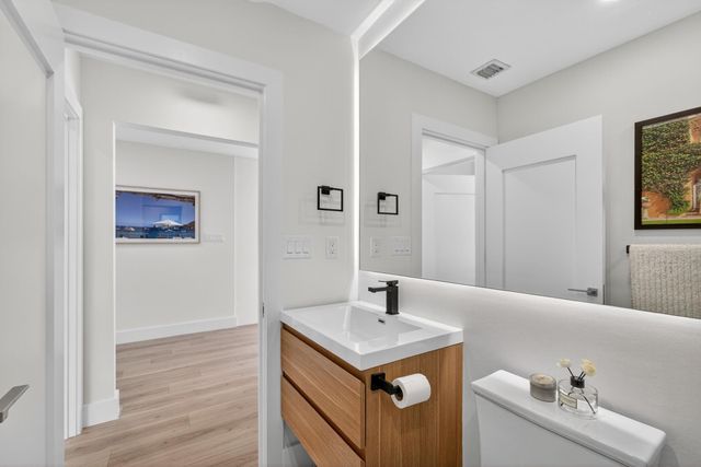 520 36th Street, West Palm Beach, FL 33407