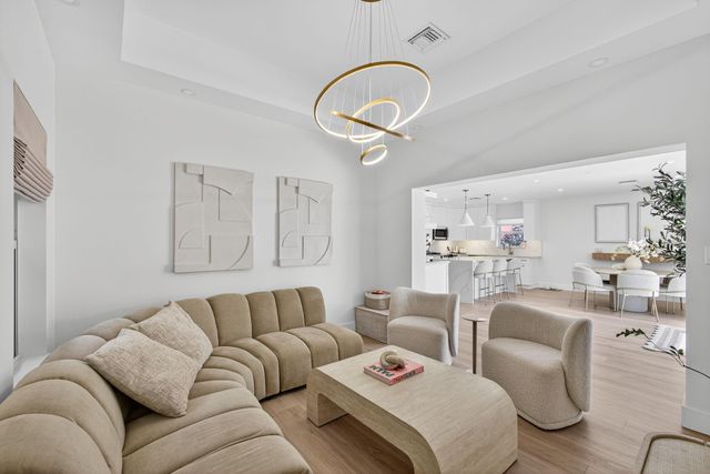 520 36th Street, West Palm Beach, FL 33407