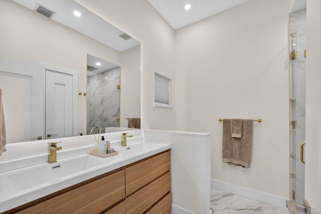 520 36th Street, West Palm Beach, FL 33407