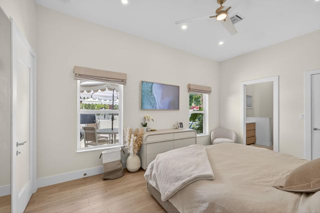 520 36th Street, West Palm Beach, FL 33407