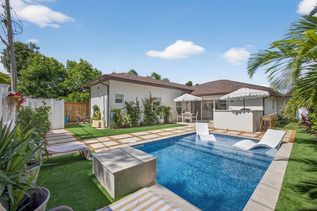 520 36th Street, West Palm Beach, FL 33407