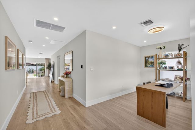 520 36th Street, West Palm Beach, FL 33407