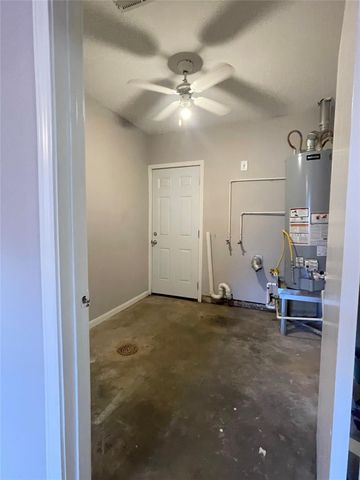 1004 Elm, Sweeny, TX 77480