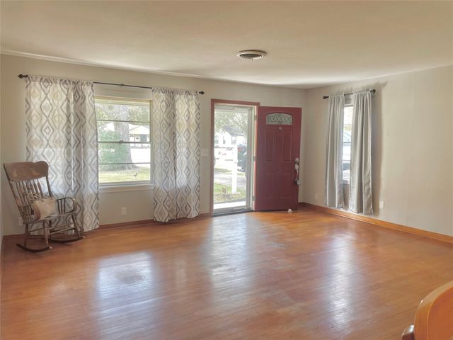 1004 Elm, Sweeny, TX 77480