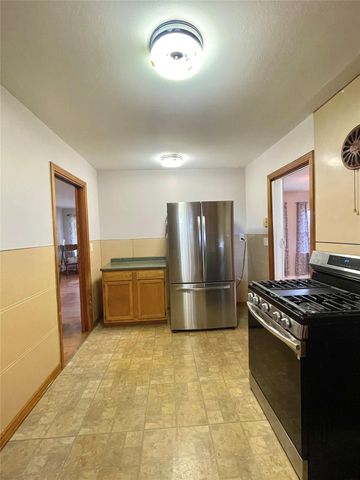 1004 Elm, Sweeny, TX 77480