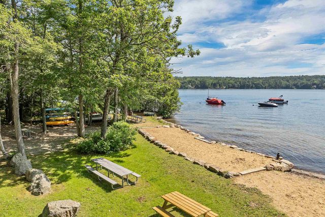 16 Maple Ridge Road, Meredith, NH 03253