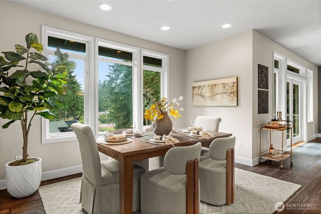 9811 Ridgeway Drive, Gig Harbor, WA 98332