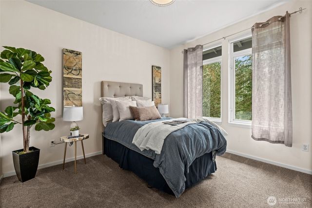 9811 Ridgeway Drive, Gig Harbor, WA 98332