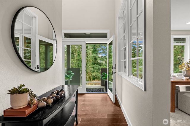 9811 Ridgeway Drive, Gig Harbor, WA 98332